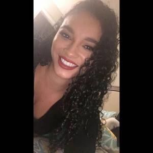 Meet your Posher, Tenae